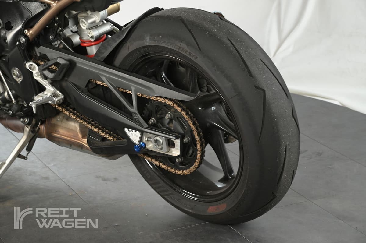 BMW S 1000 RR 16