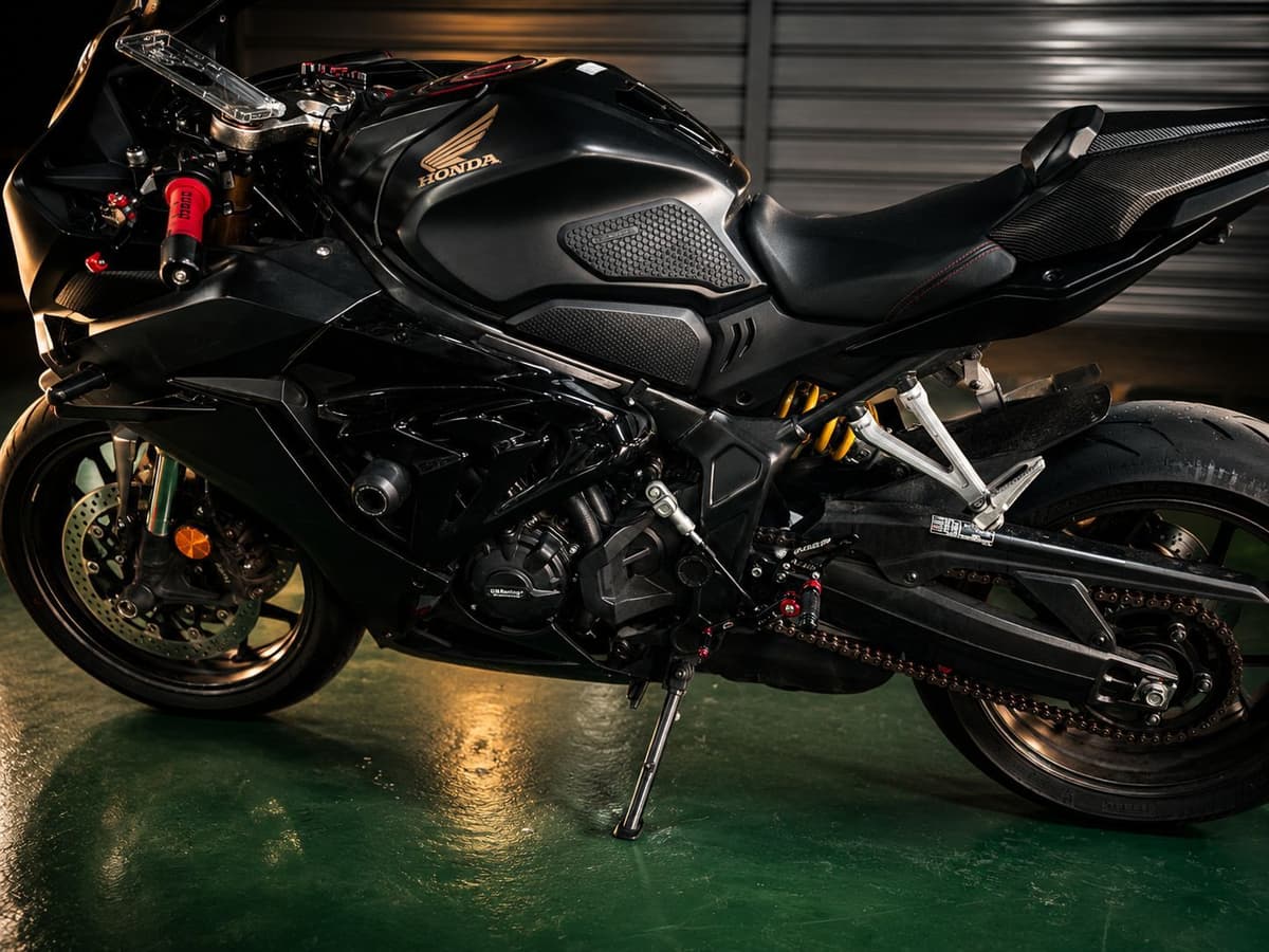 혼다 CBR 650 R MT 2
