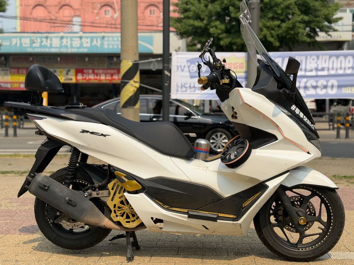 혼다 PCX 125 7