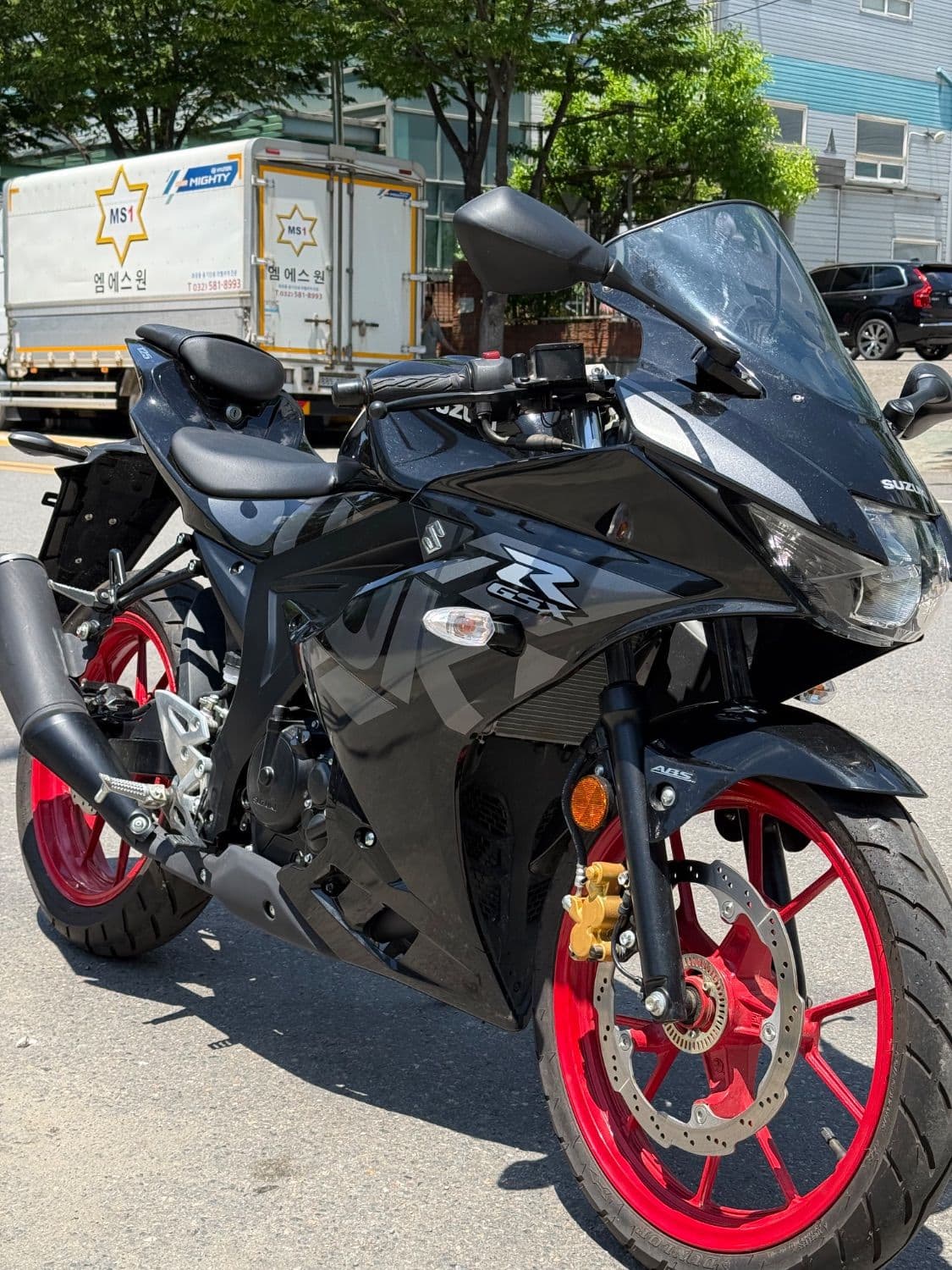 스즈키 GSX R 125 ABS 5