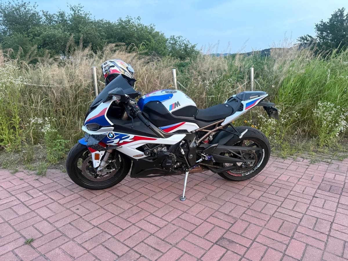 BMW S 1000 RR 1