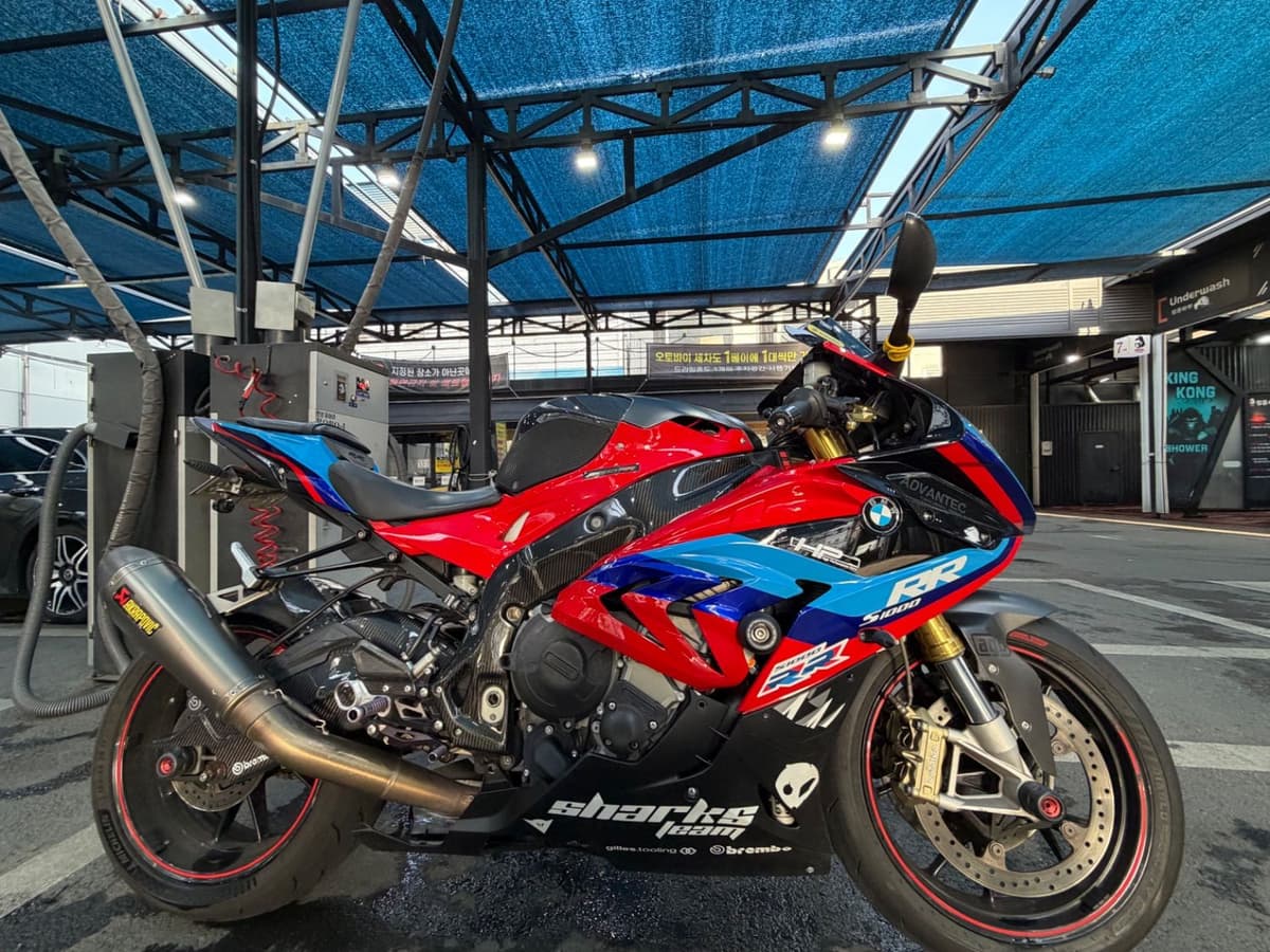 BMW S 1000 RR 1