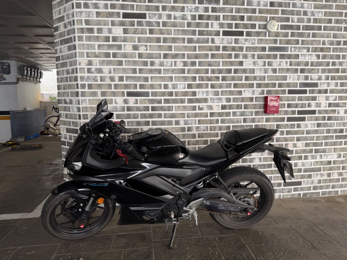 야마하 YZF R3 1