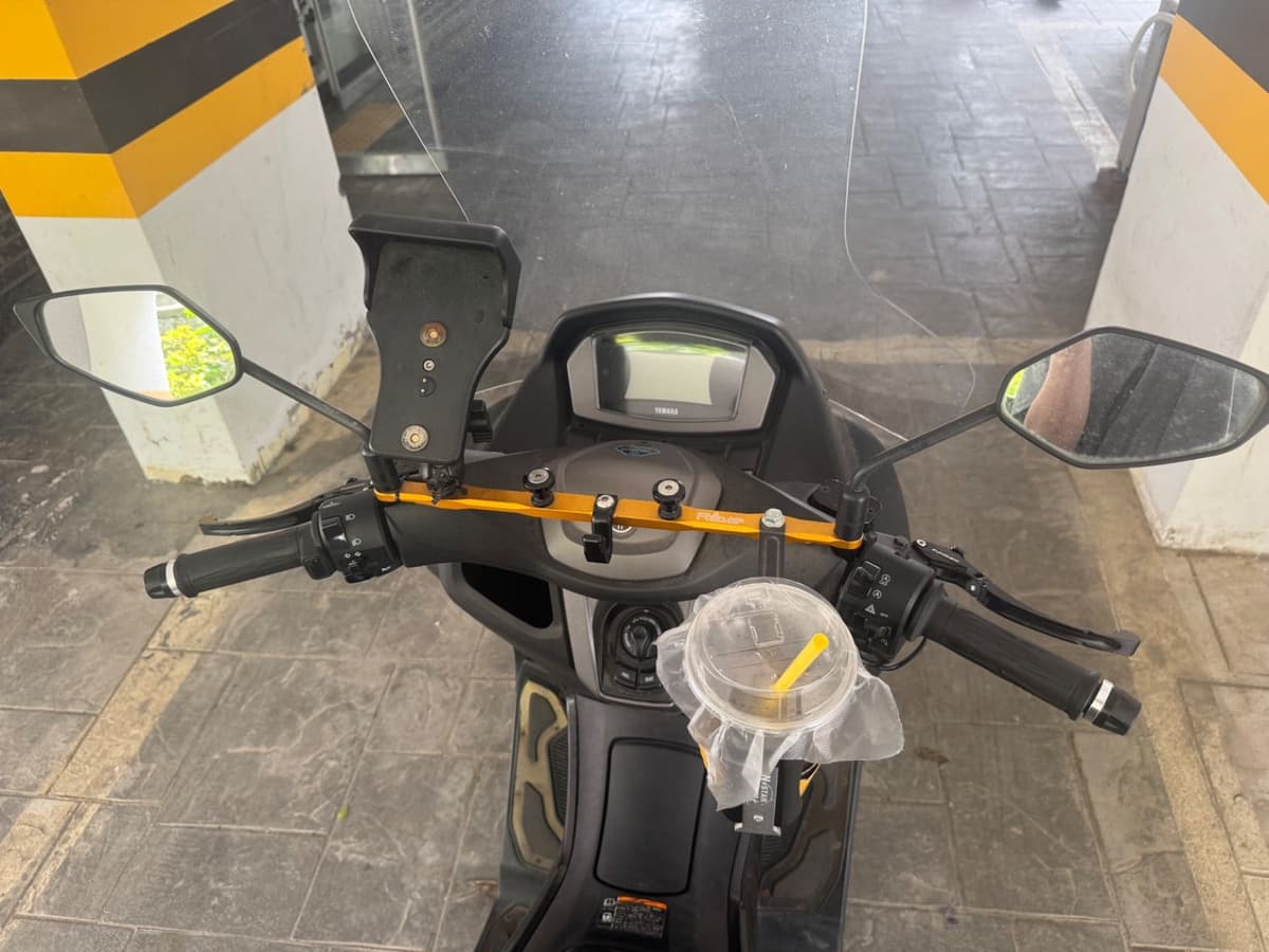 야마하 NMAX 125 more
