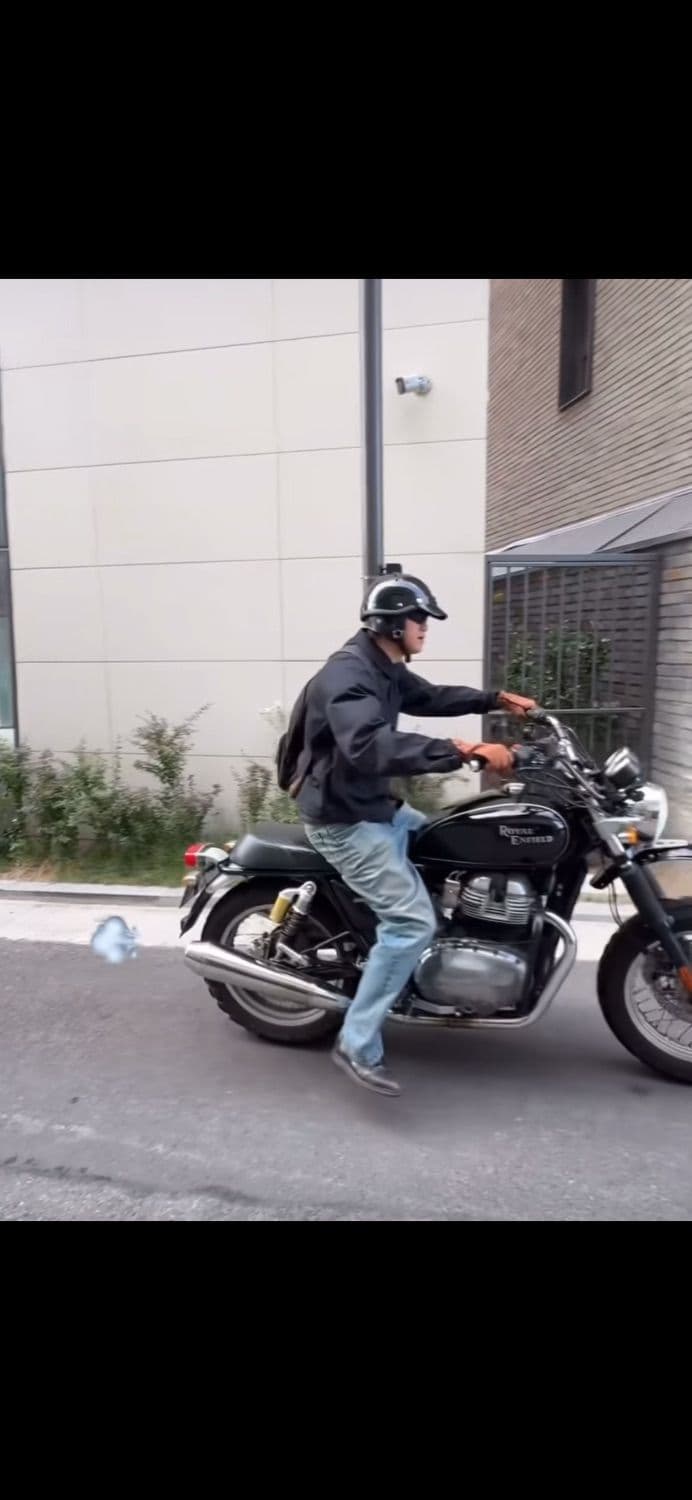 로얄엔필드 인터셉터 650 1