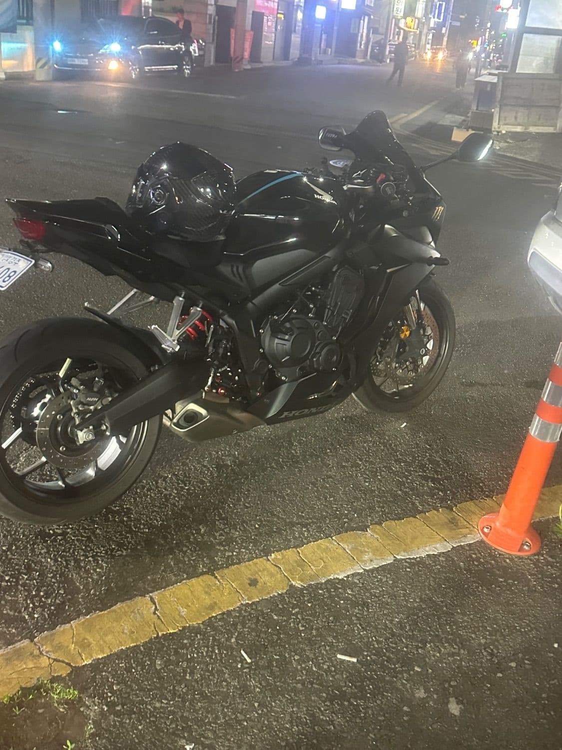 혼다 CBR 650 R MT 2