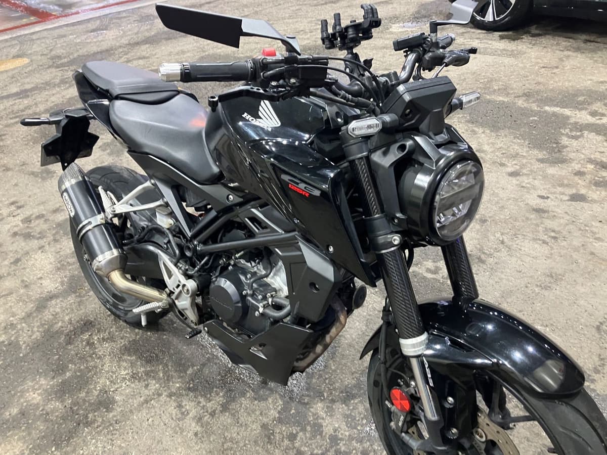 혼다 CB 125 R 4