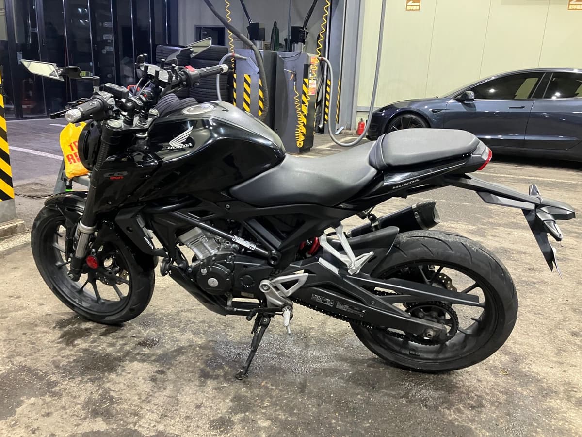 혼다 CB 125 R 5