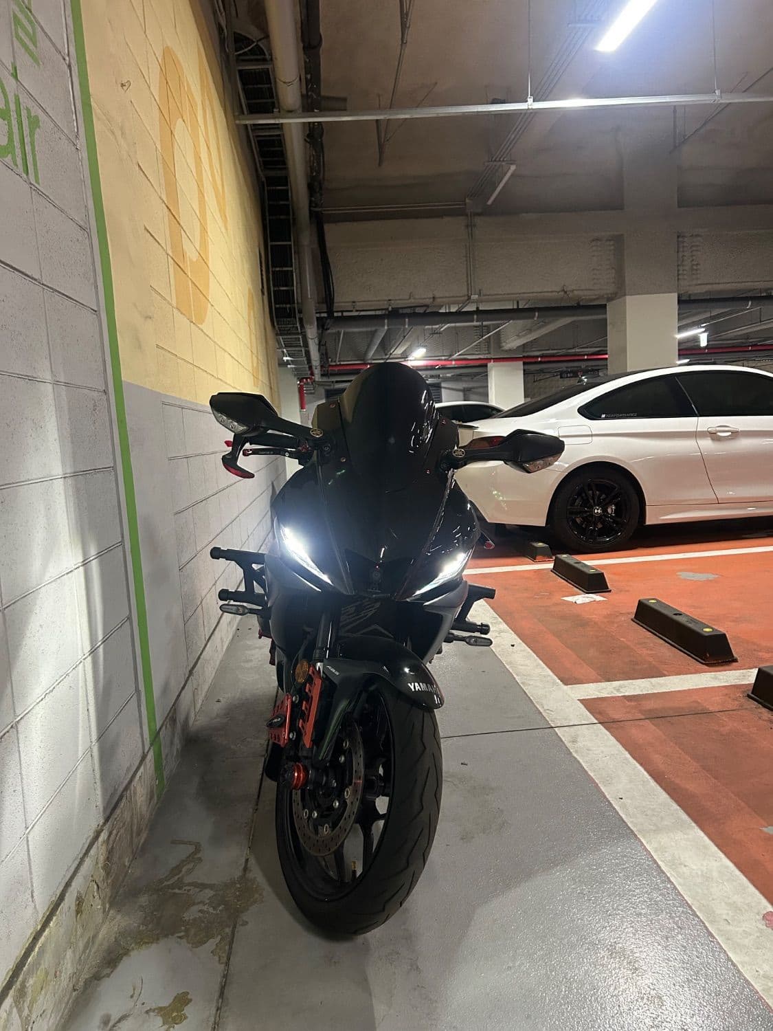 야마하 YZF R3 9