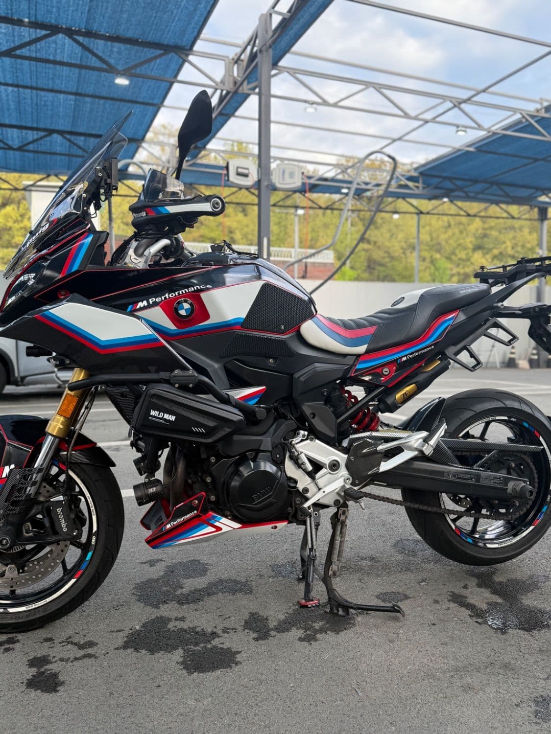 BMW F 900 XR 4
