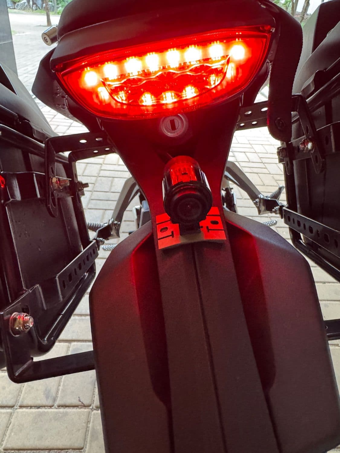 혼다 CB 125 R more