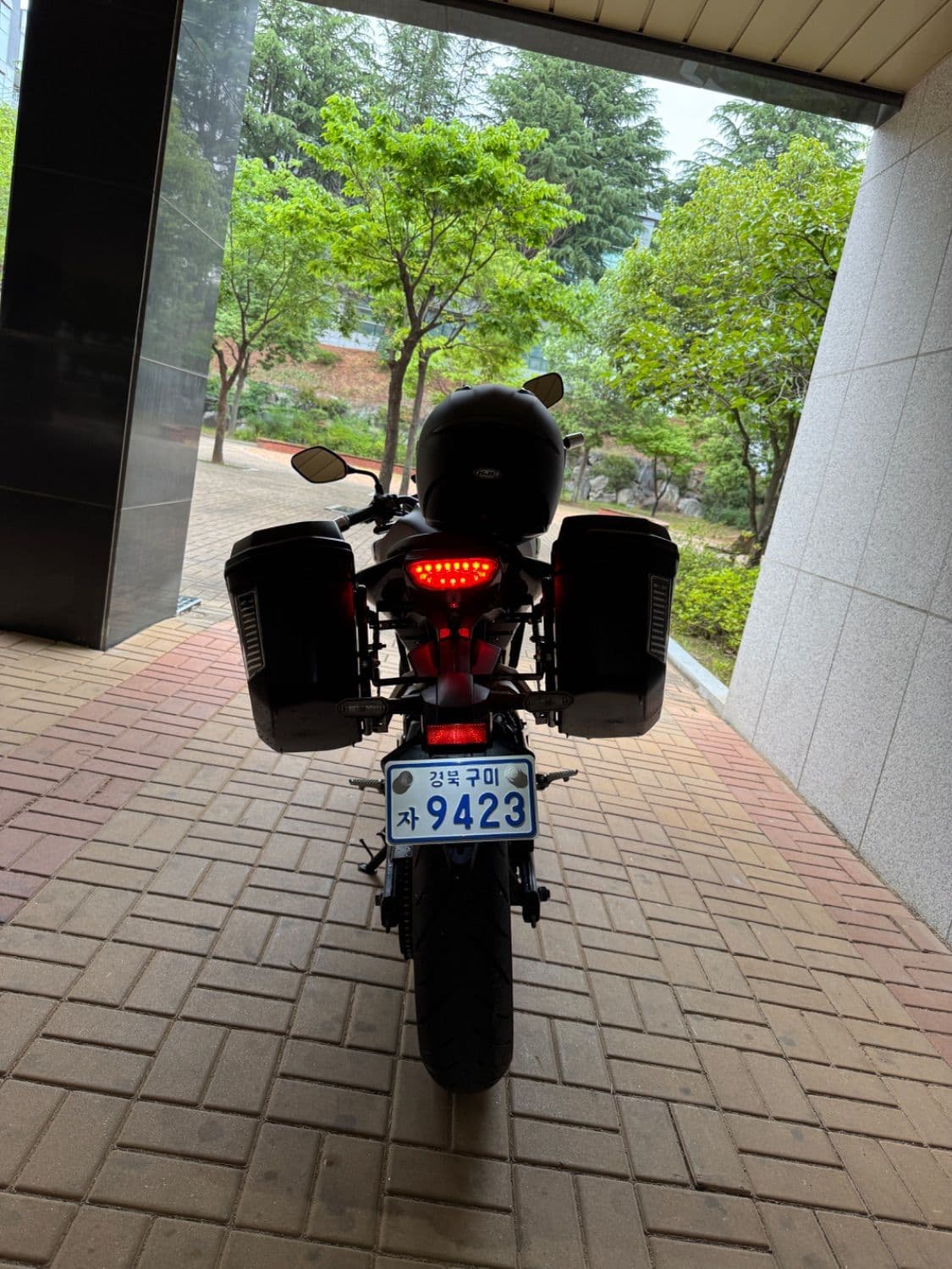 혼다 CB 125 R 3