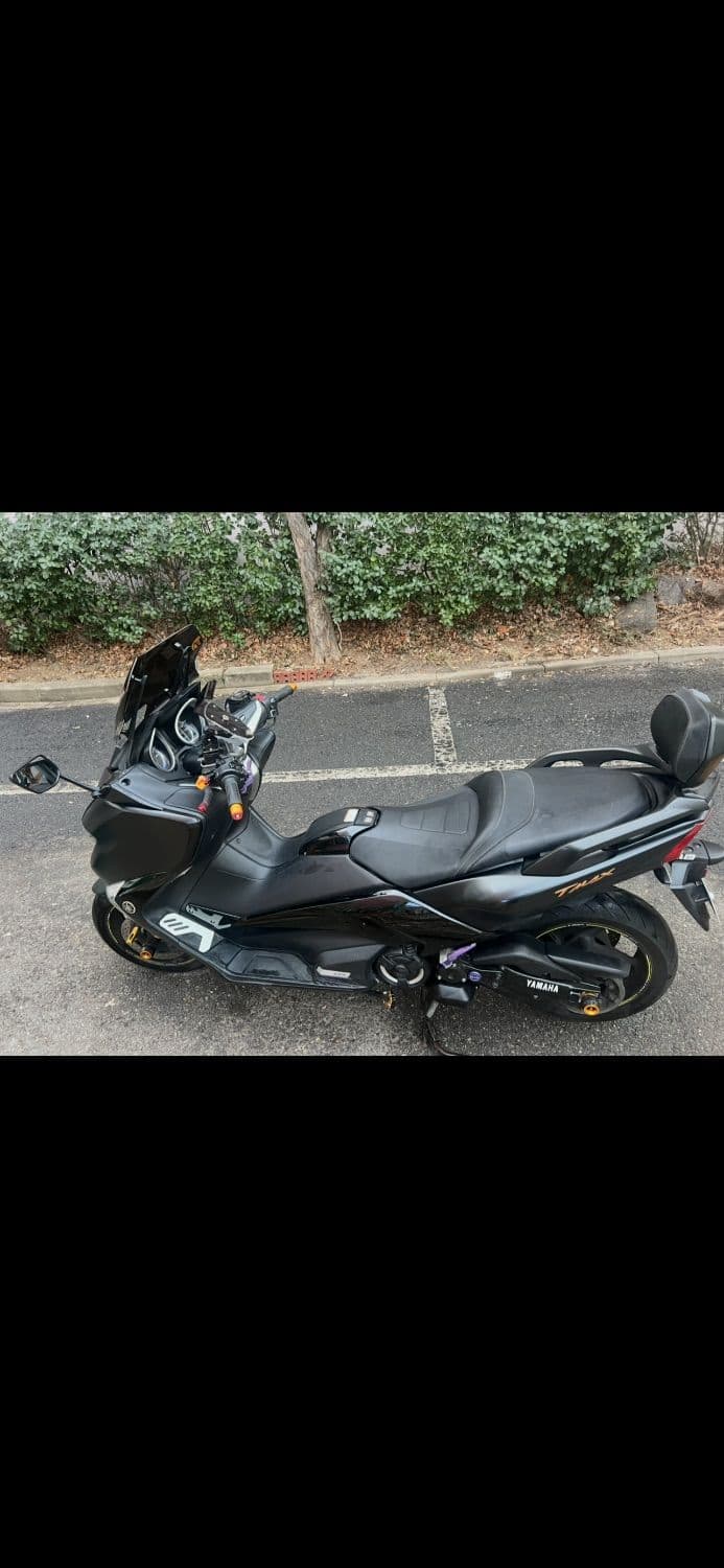 야마하 TMAX DX 3