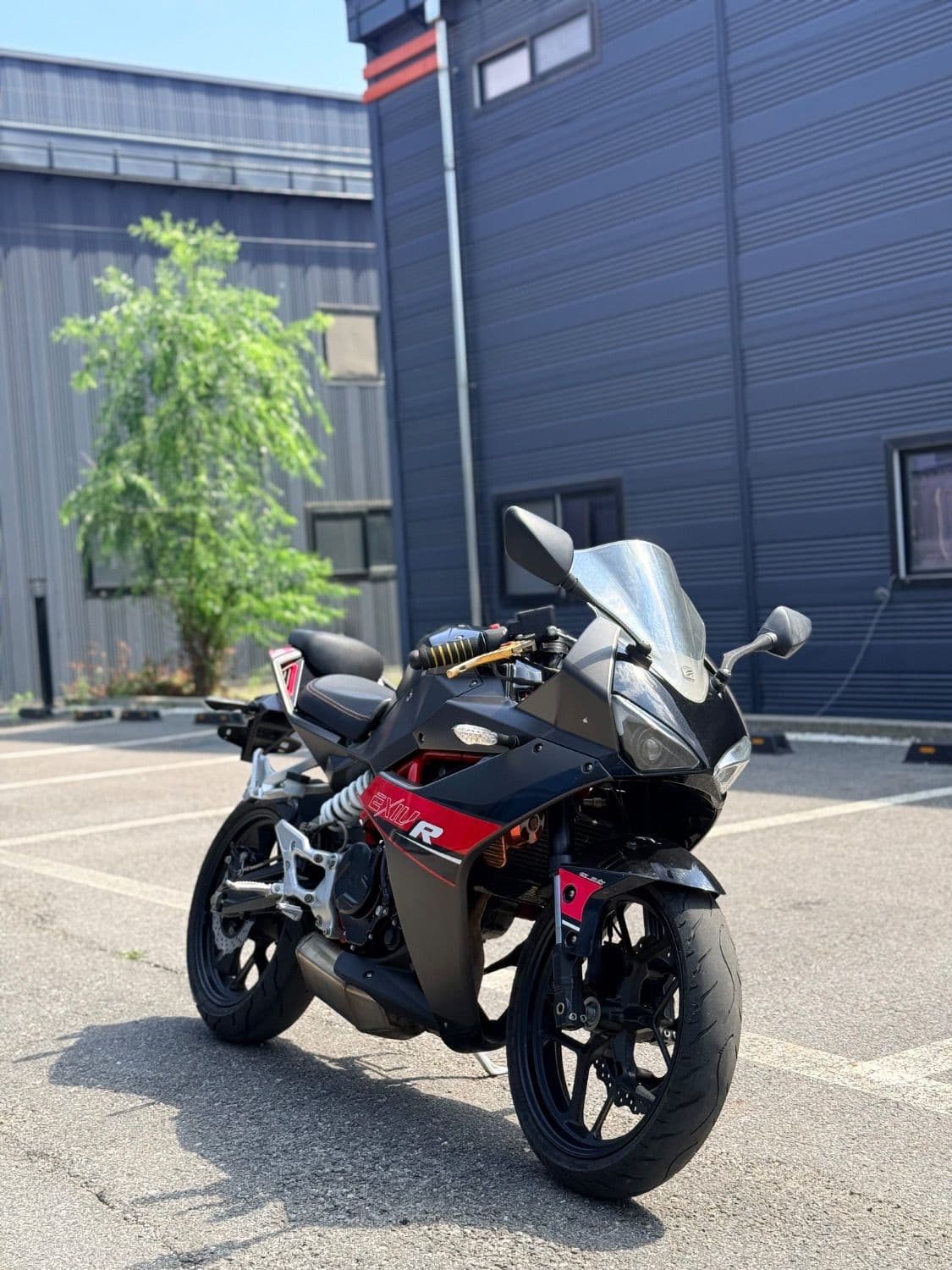 KR모터스 엑시브 250 R 7