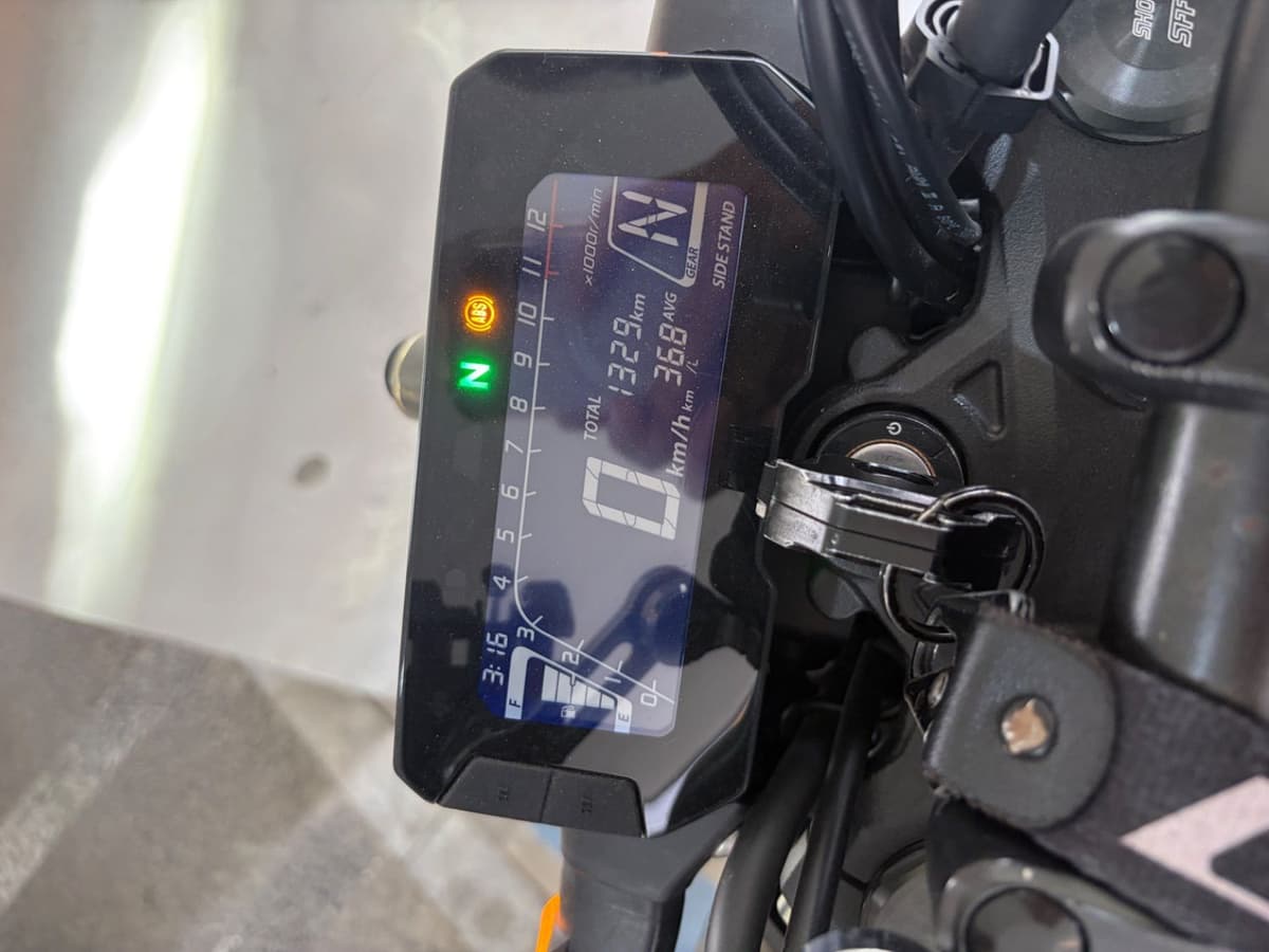 혼다 CB 125 R 1