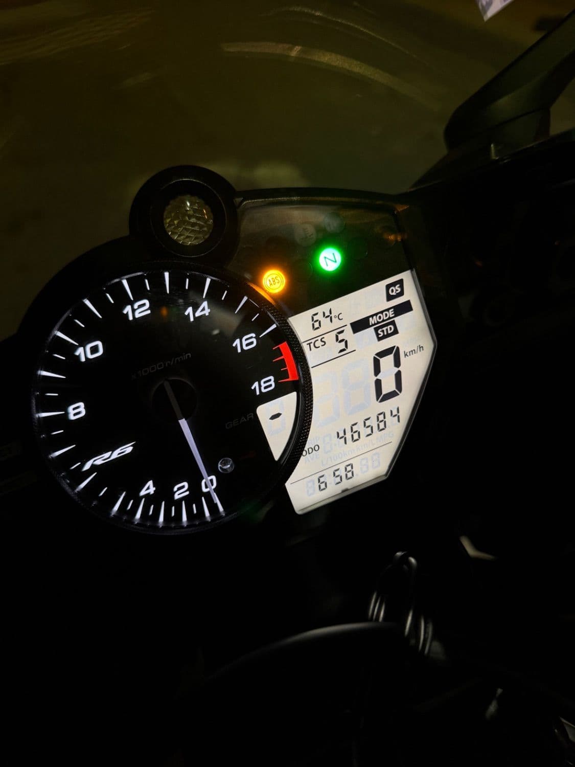 야마하 YZF R6 more
