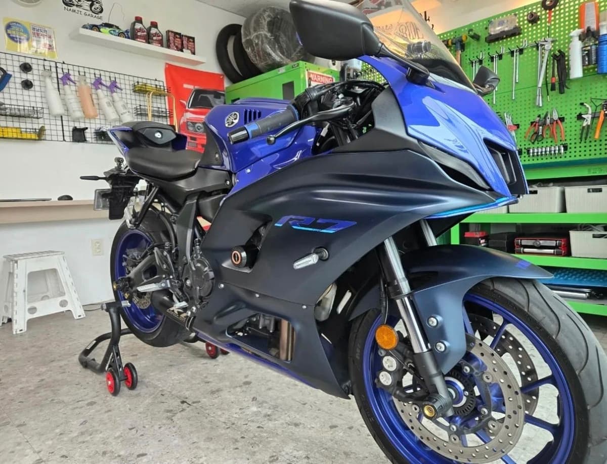 야마하 YZF R7 1