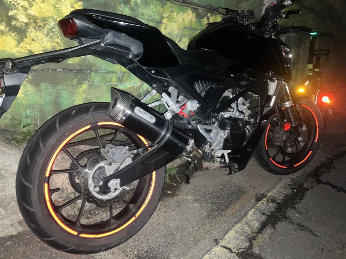혼다 CB 125 R 9