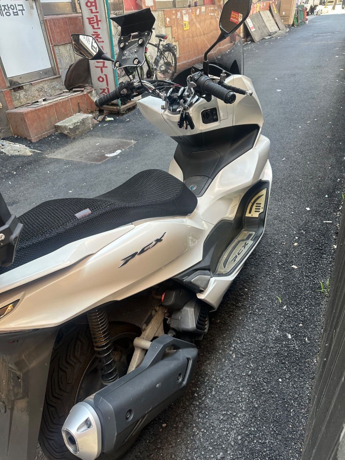 혼다 PCX 125 8