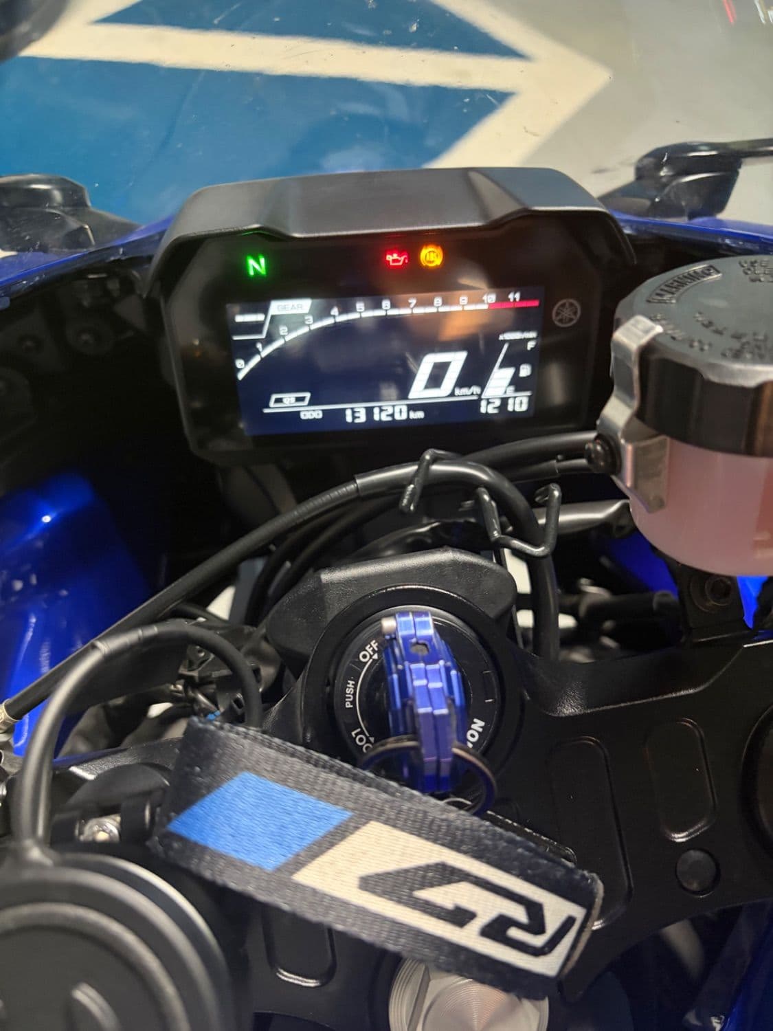 야마하 YZF R7 5