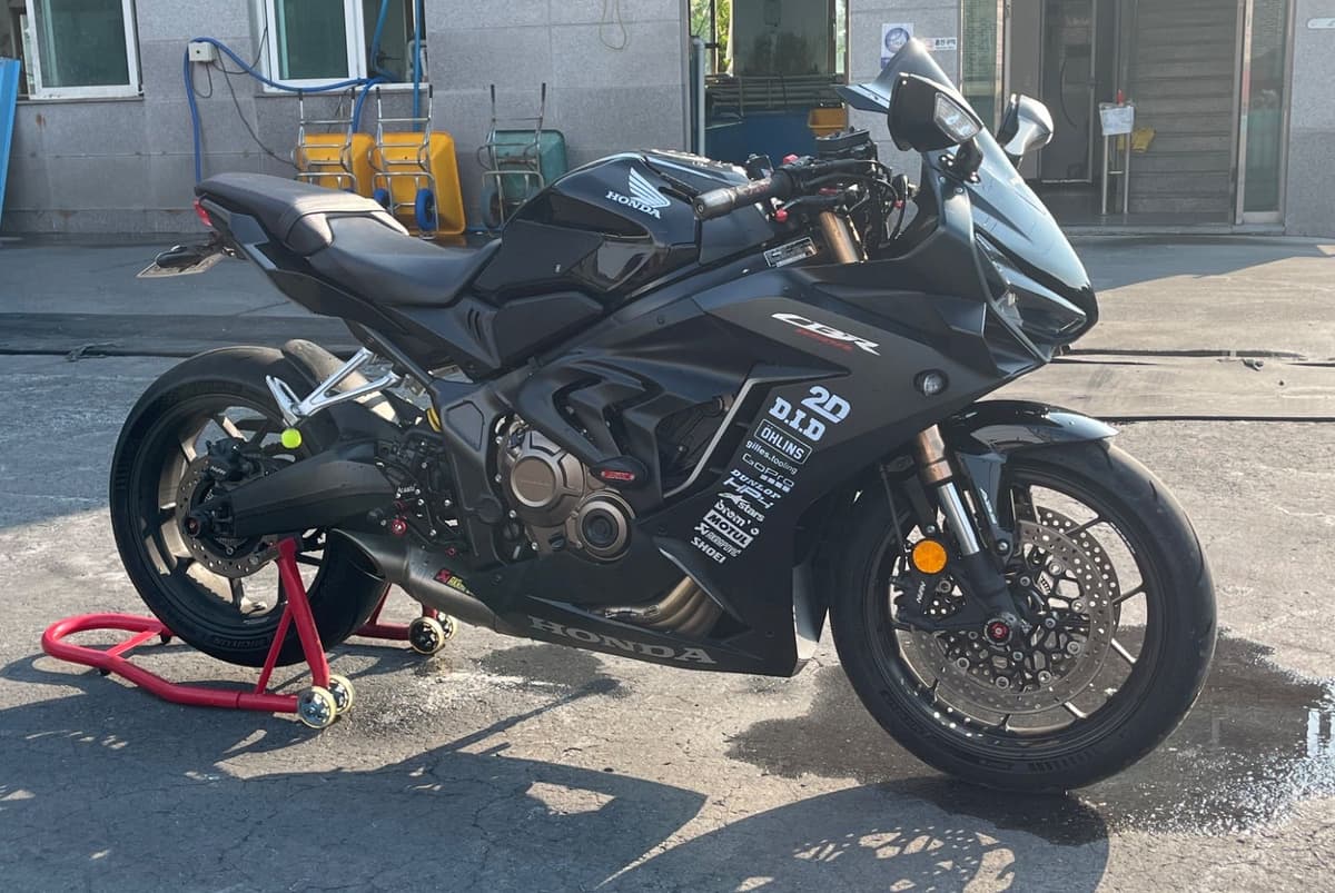 혼다 CBR 650 R MT 2