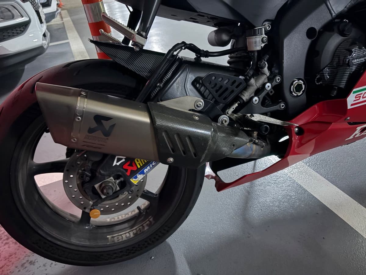 야마하 YZF R6 7