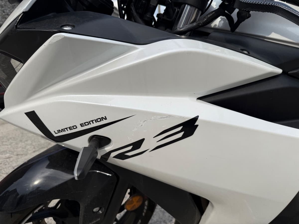 야마하 YZF R3 3
