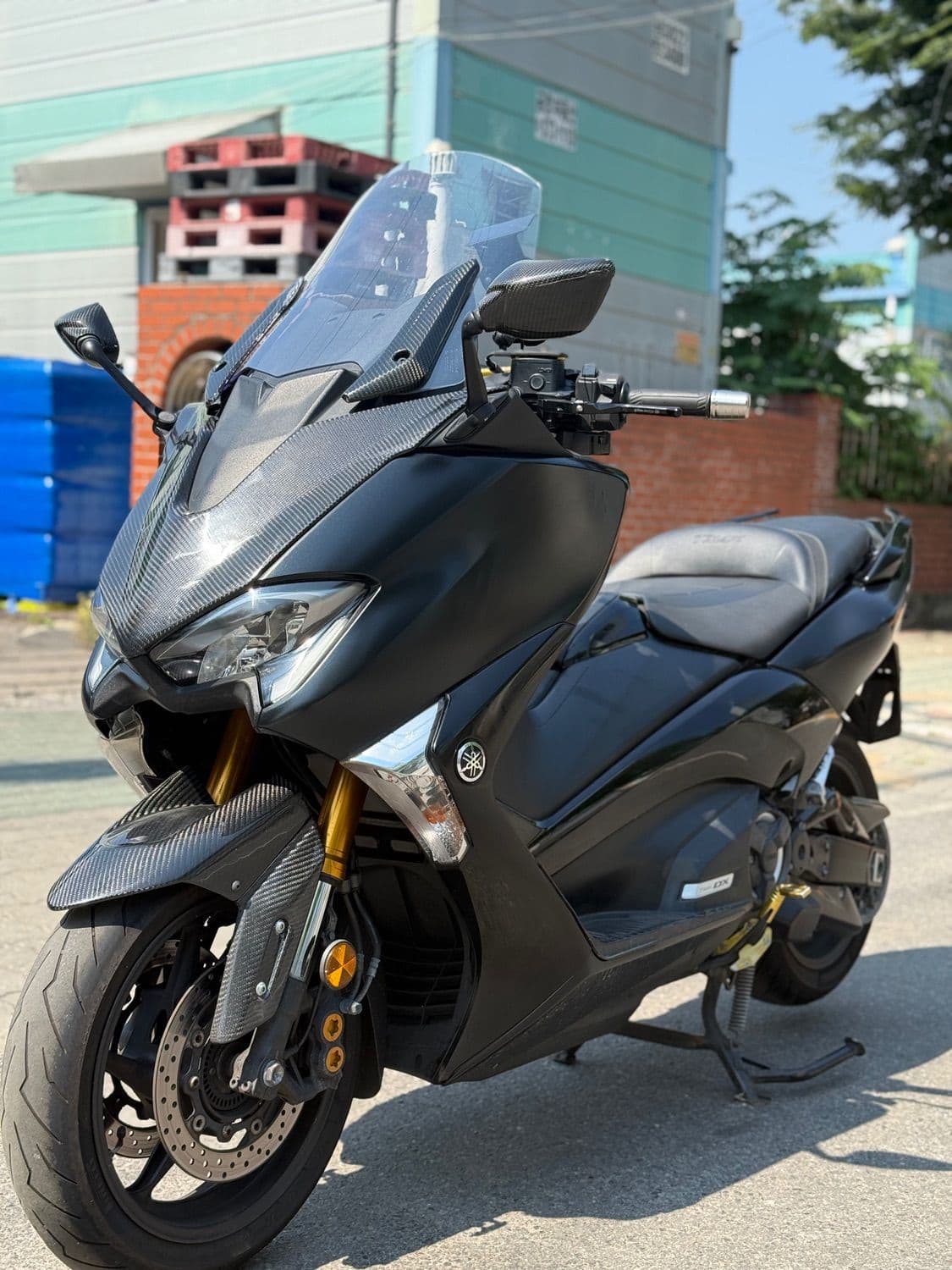 야마하 TMAX DX 2