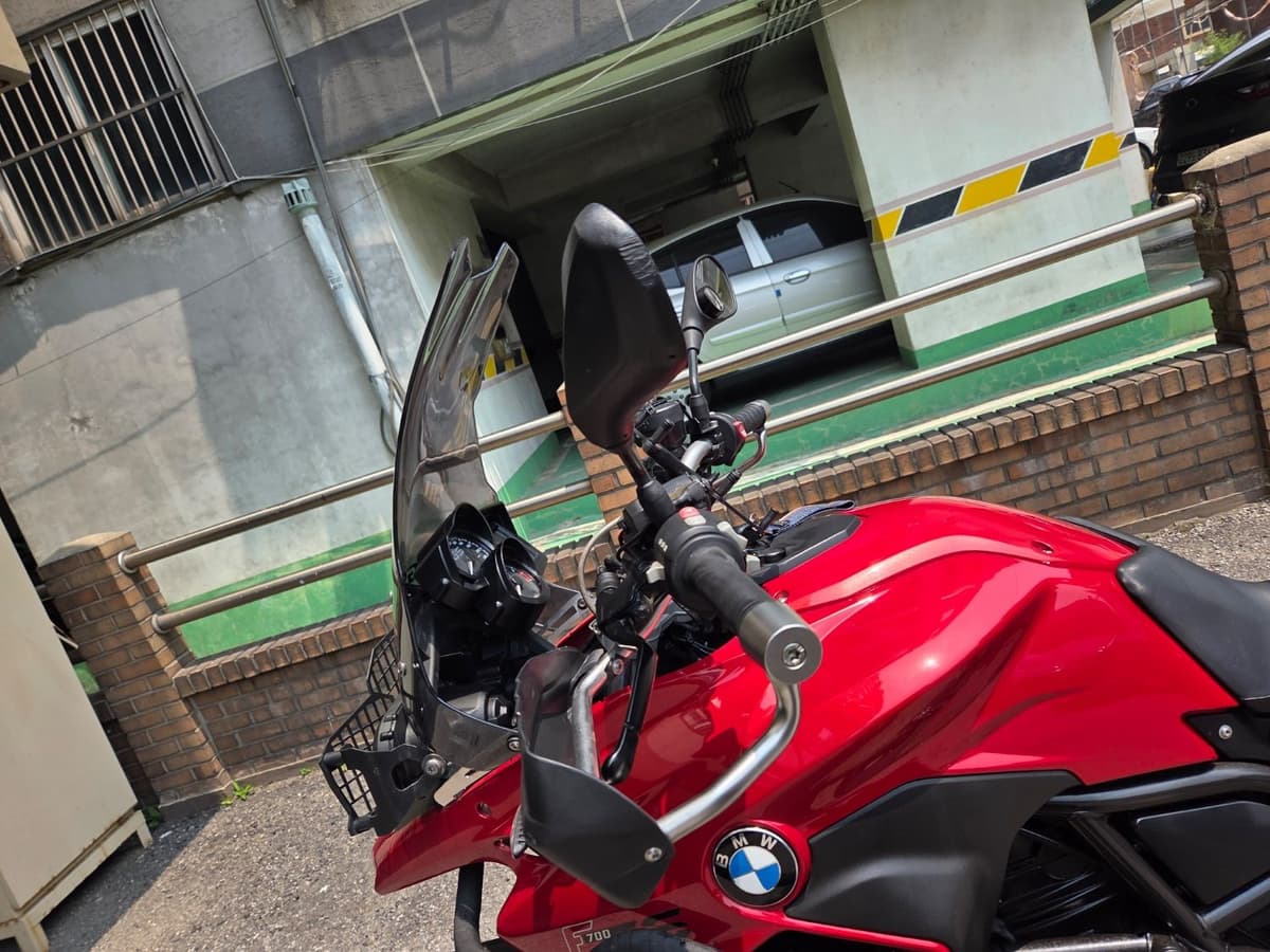 BMW F 700 GS 8