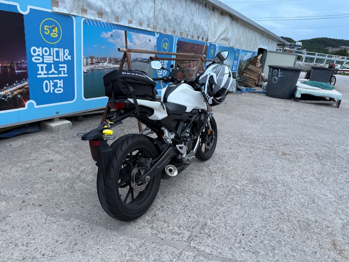 혼다 CB 125 R 4