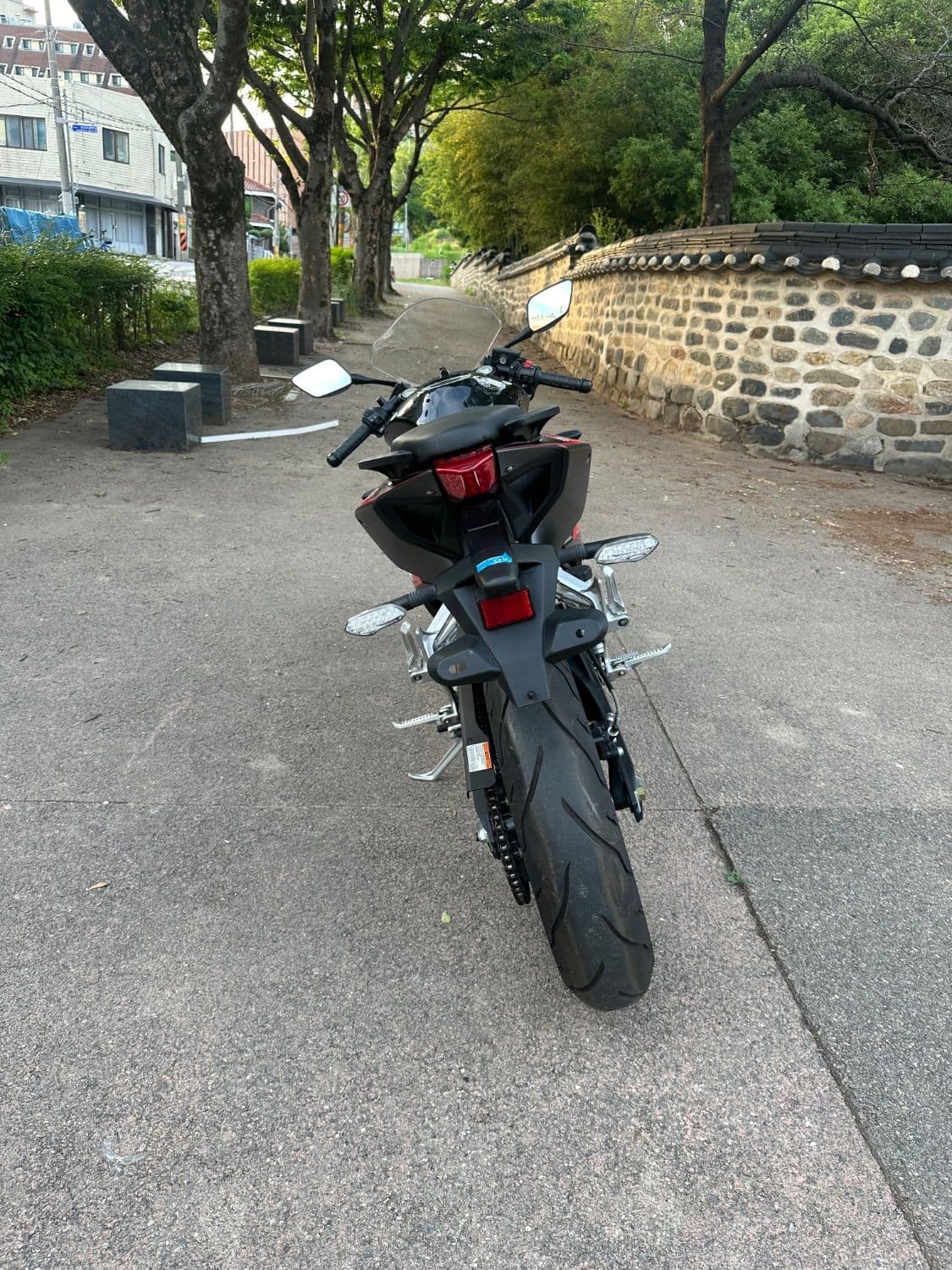 KR모터스 엑시브 250 R more