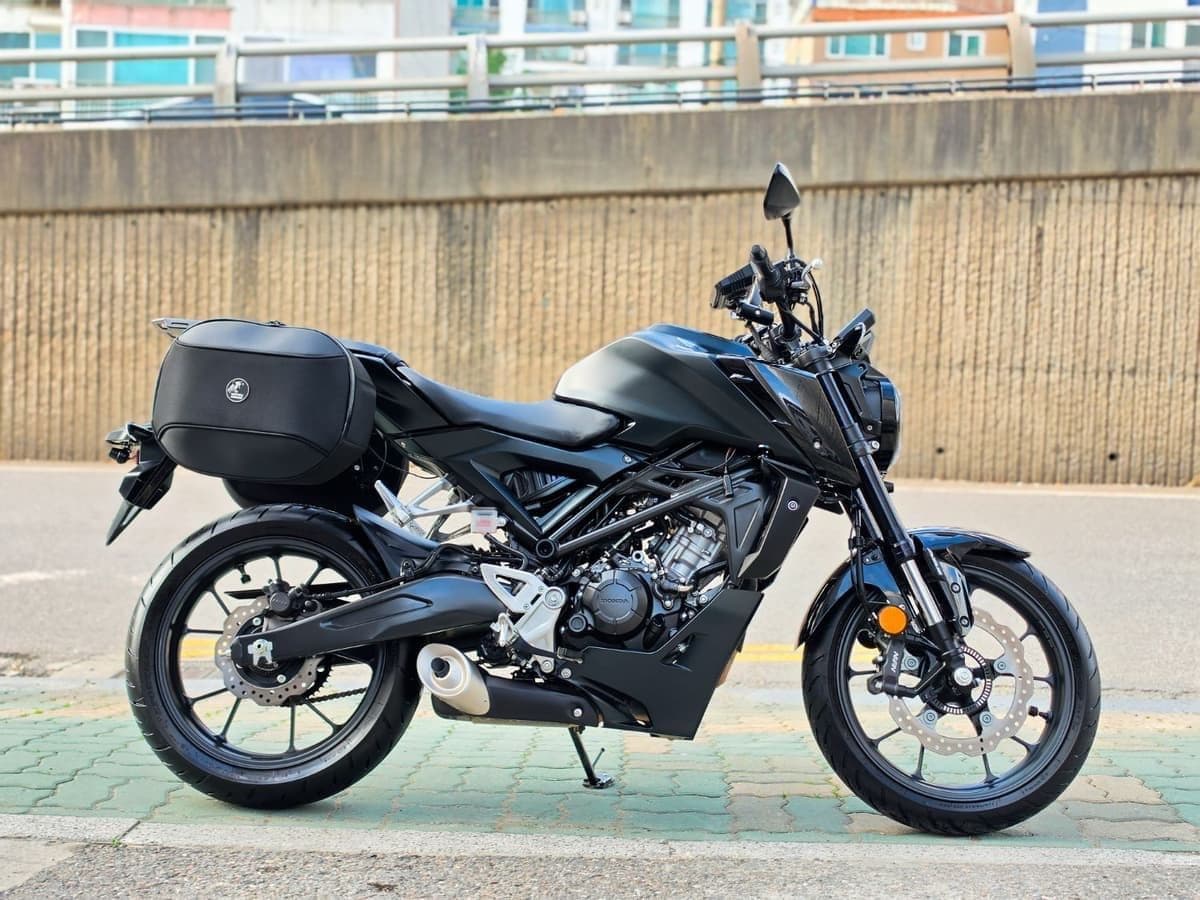 혼다 CB 125 R 5