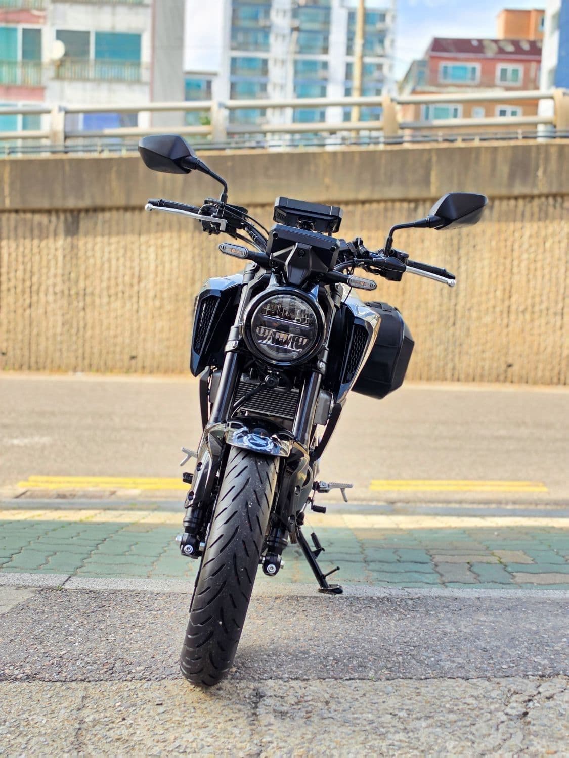 혼다 CB 125 R 1