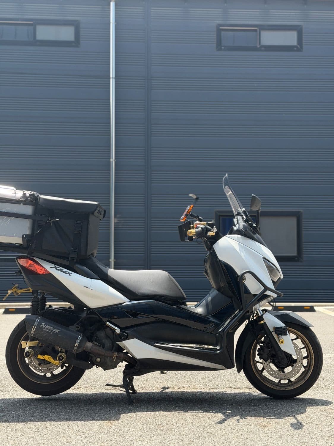 야마하 XMAX 300 ABS 4