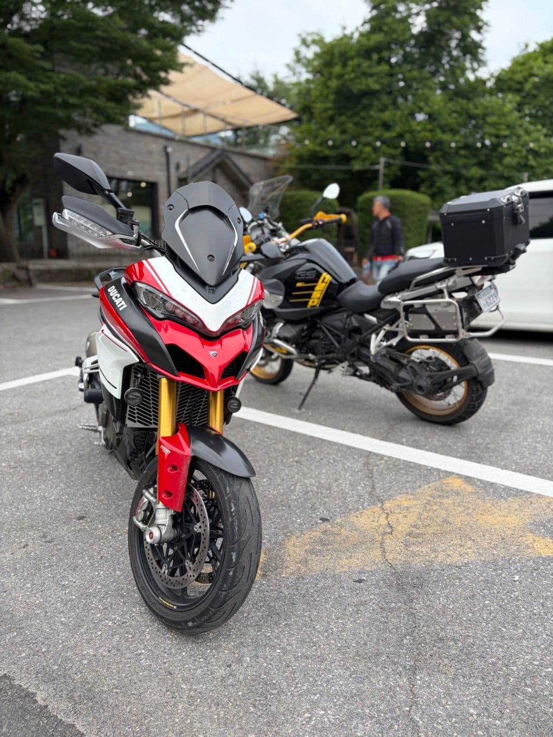 두카티 멀티스트라다 1200 S 파익스 피크 2