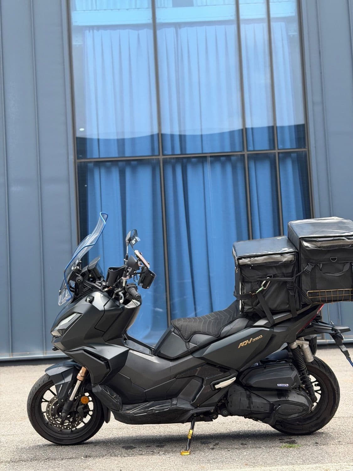 혼다 ADV 350 4