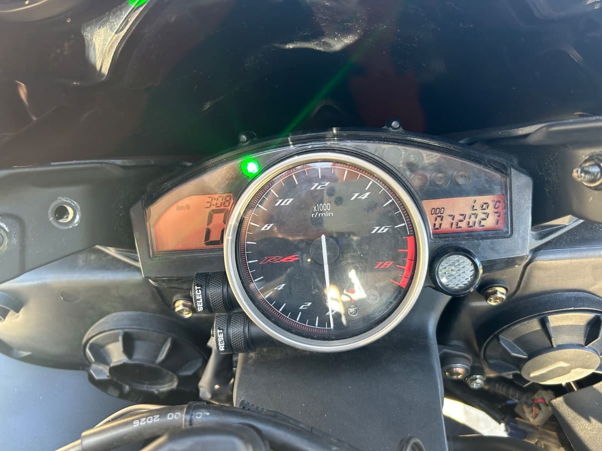 야마하 YZF R6 7