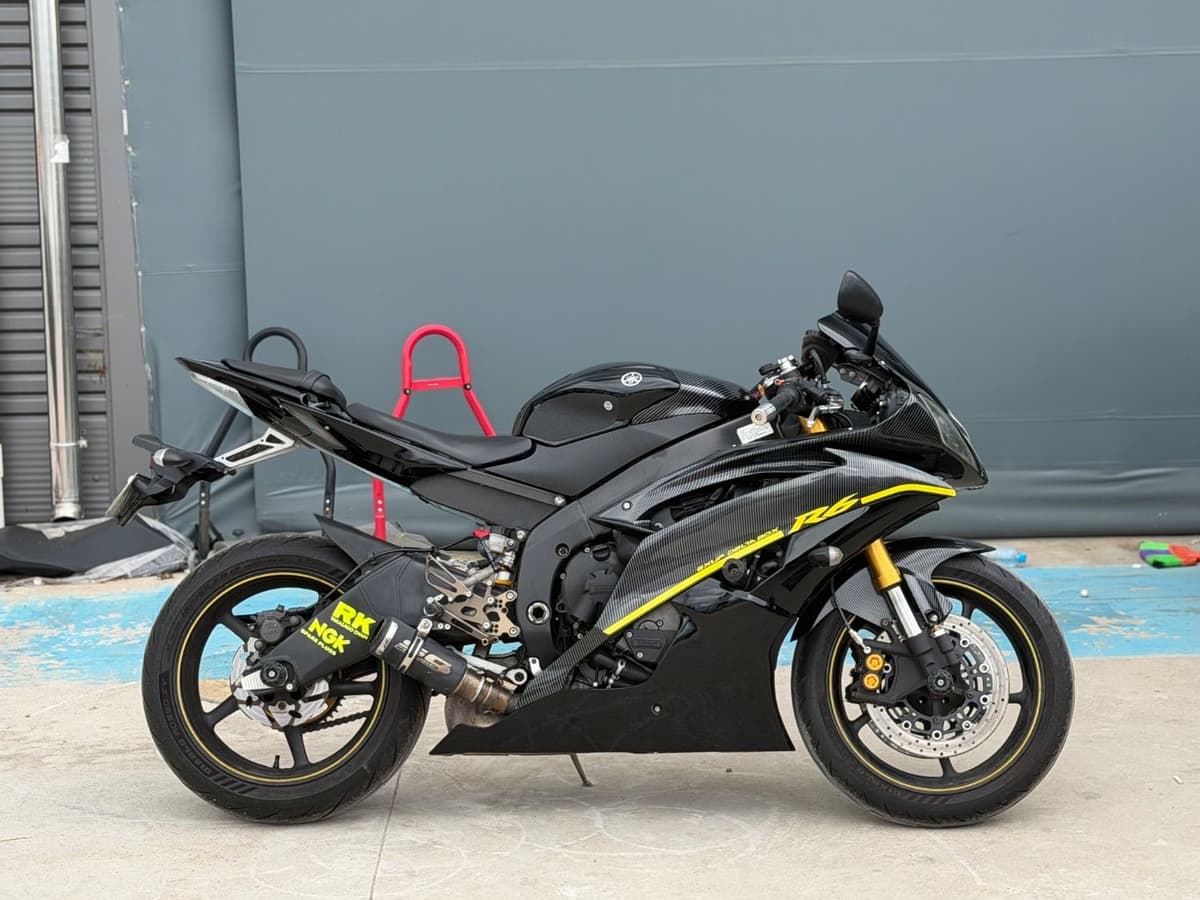 야마하 YZF R6 2