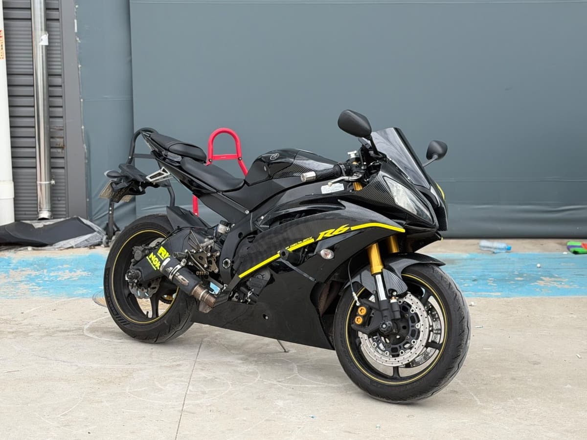 야마하 YZF R6 1