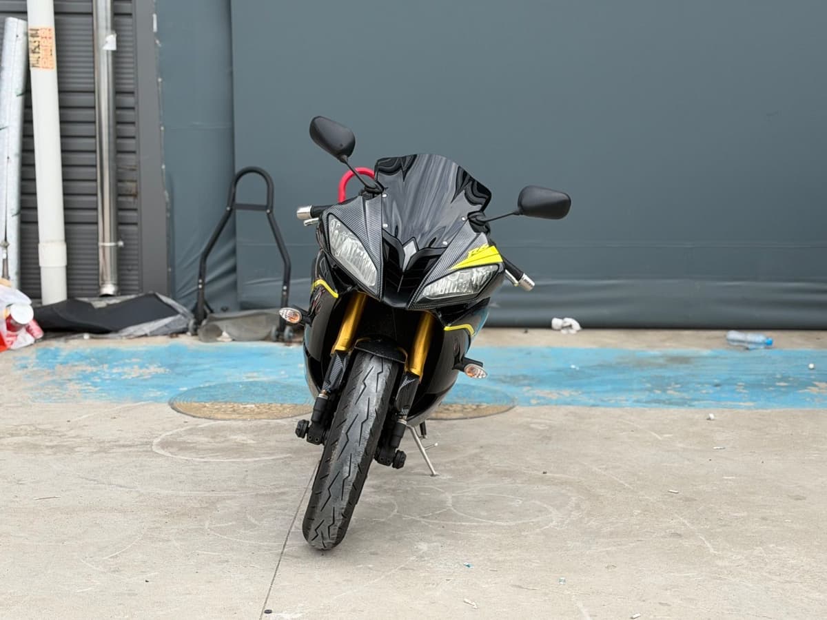 야마하 YZF R6 8