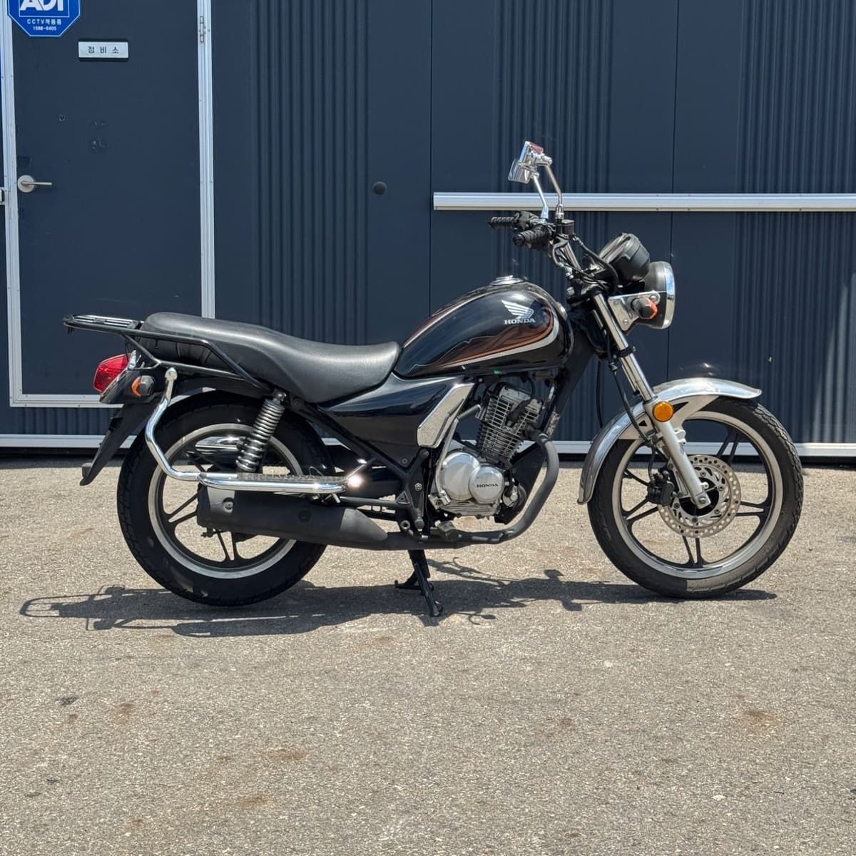 혼다 CB 125 T more