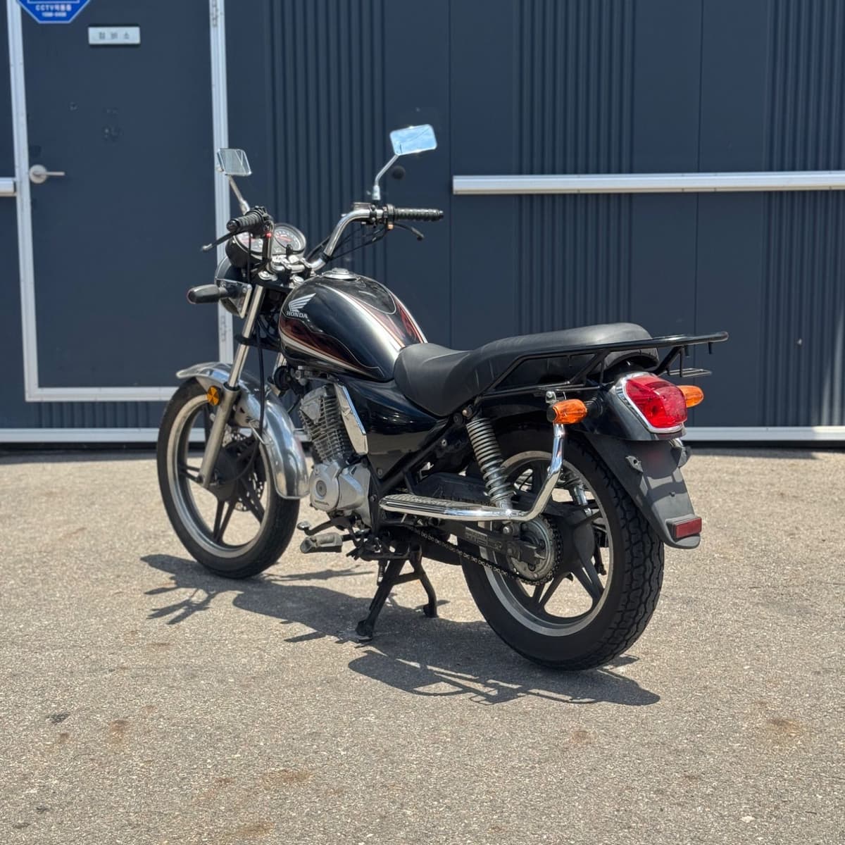 혼다 CB 125 T 4