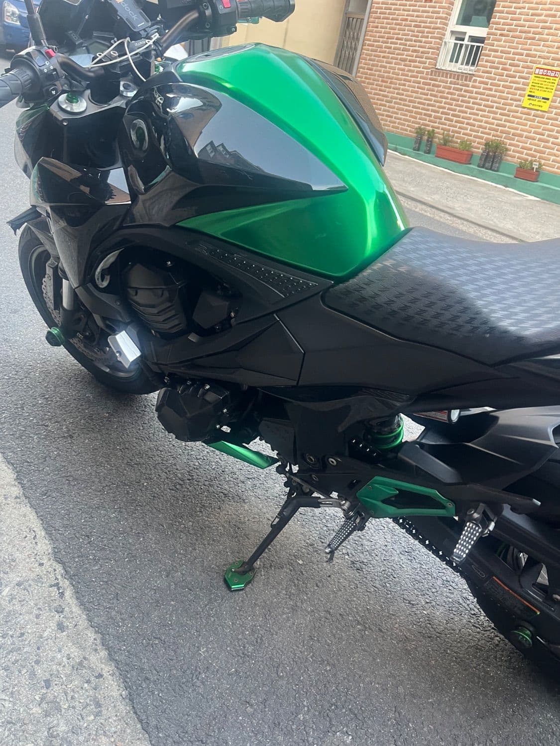 가와사키 Z 800 more