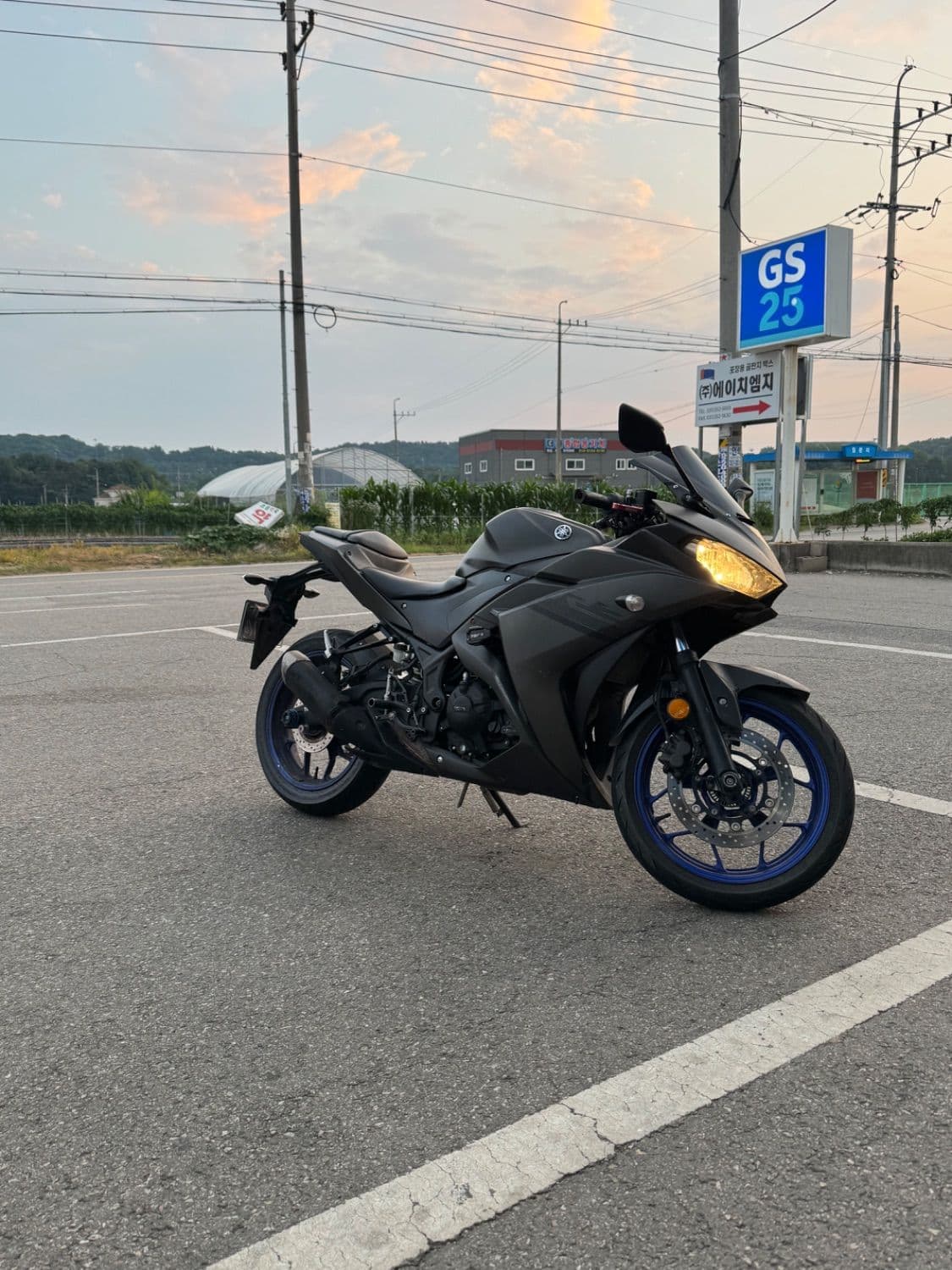 야마하 YZF R3 7