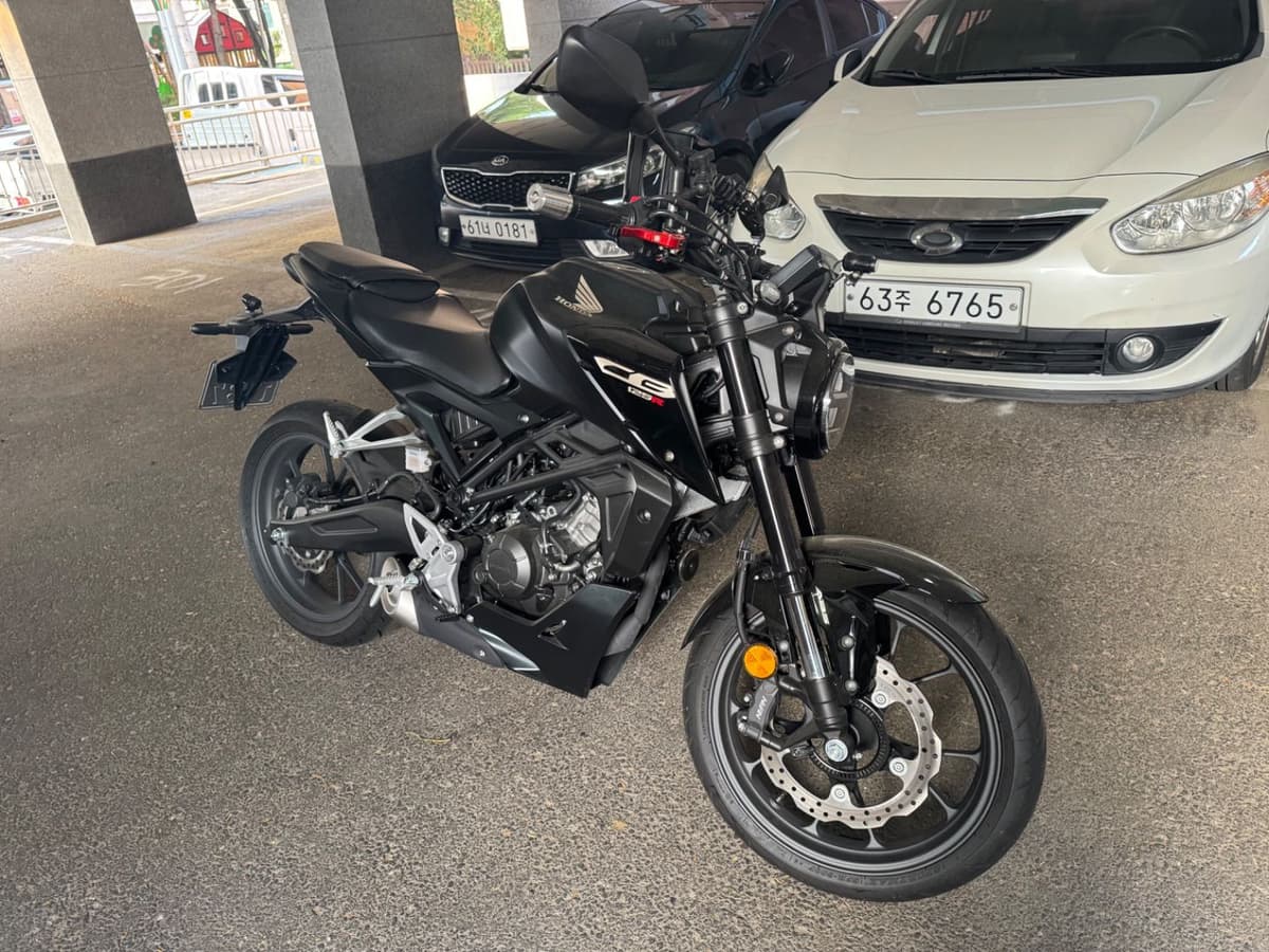 혼다 CB 125 R 2