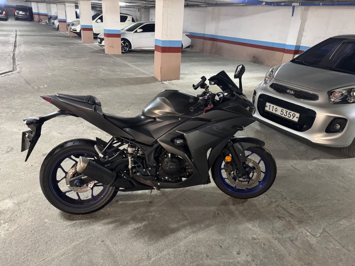 야마하 YZF R3 4