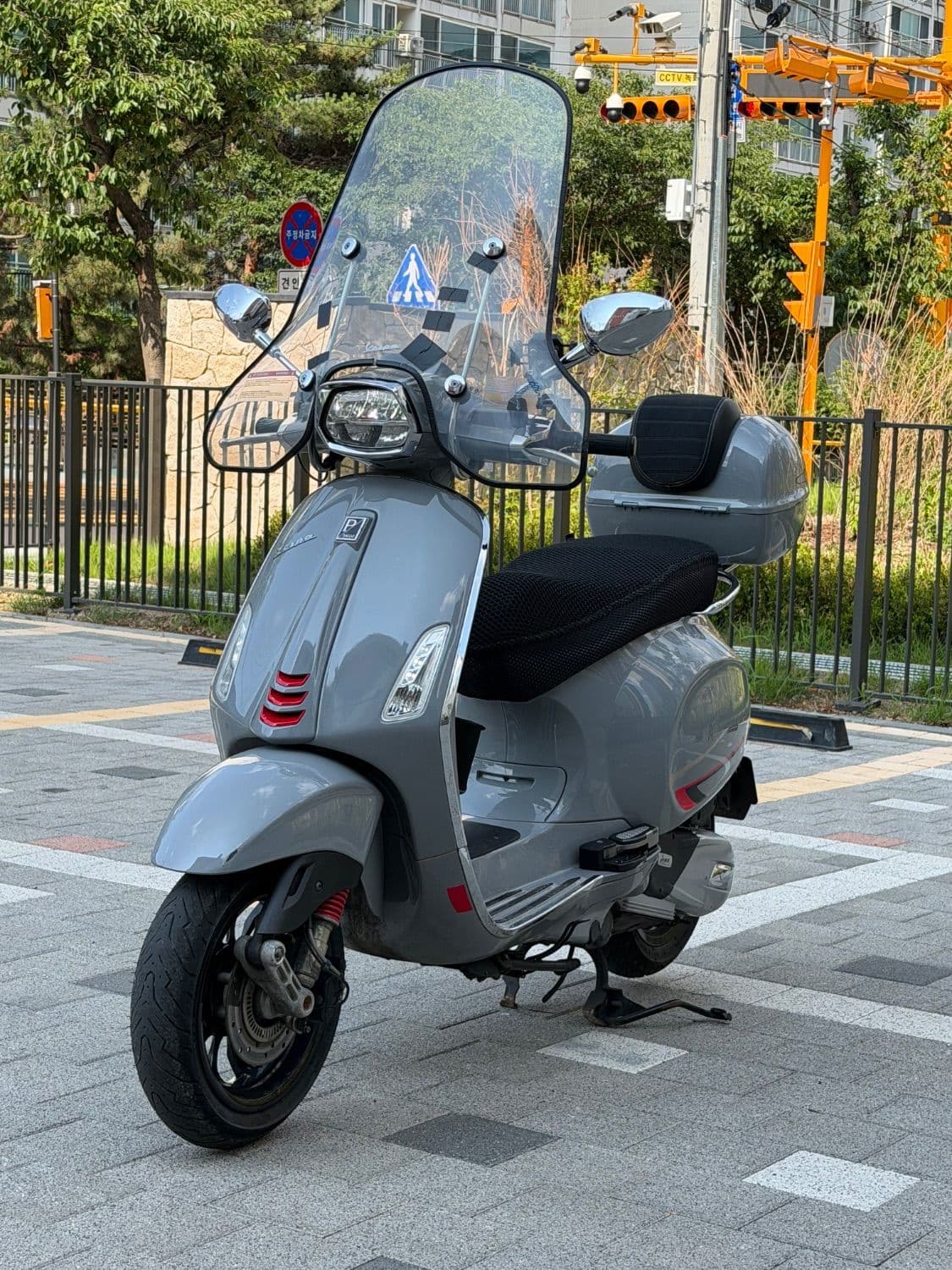 베스파 스프린트 125 ABS 2