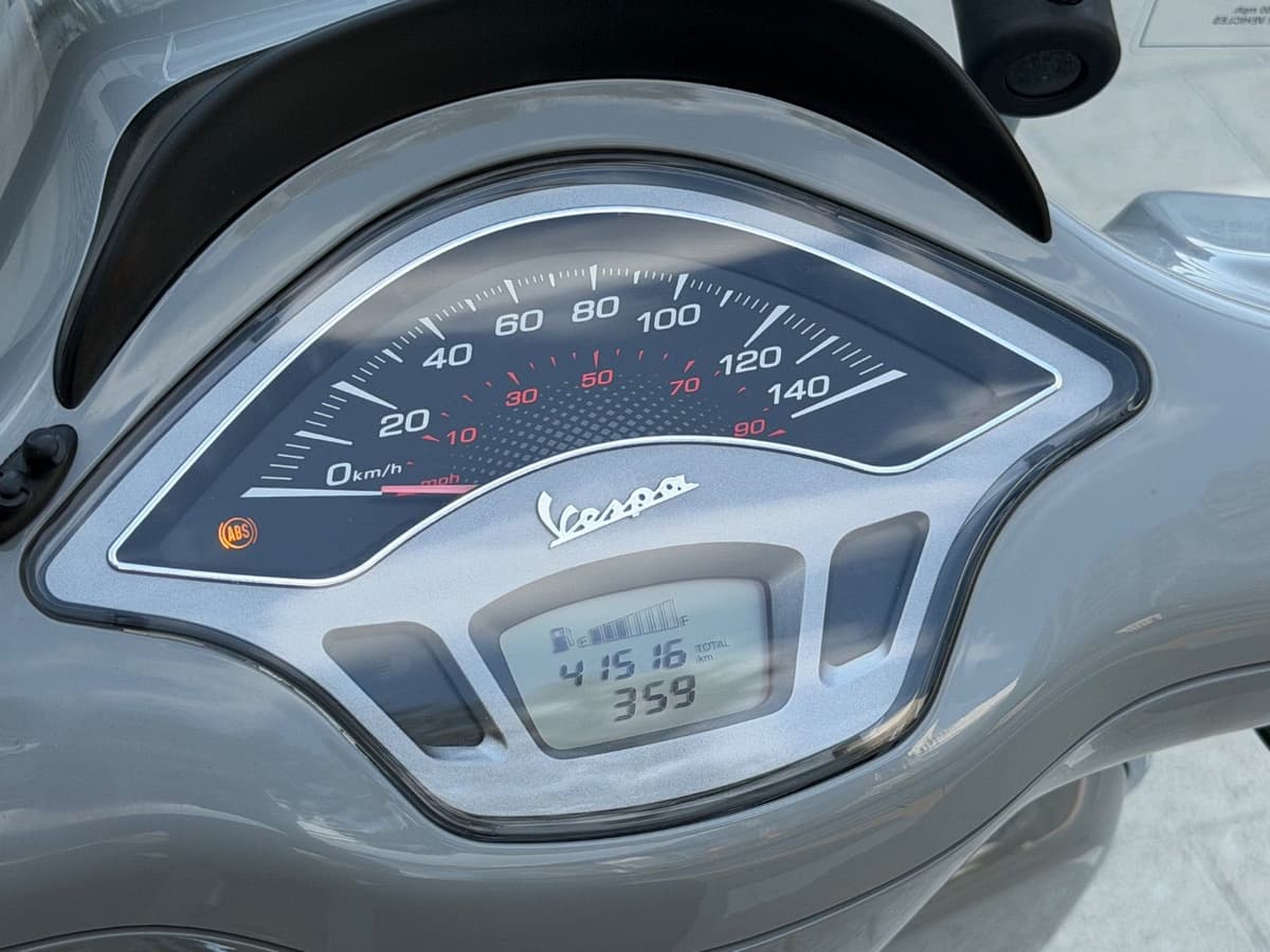 베스파 스프린트 125 ABS 10