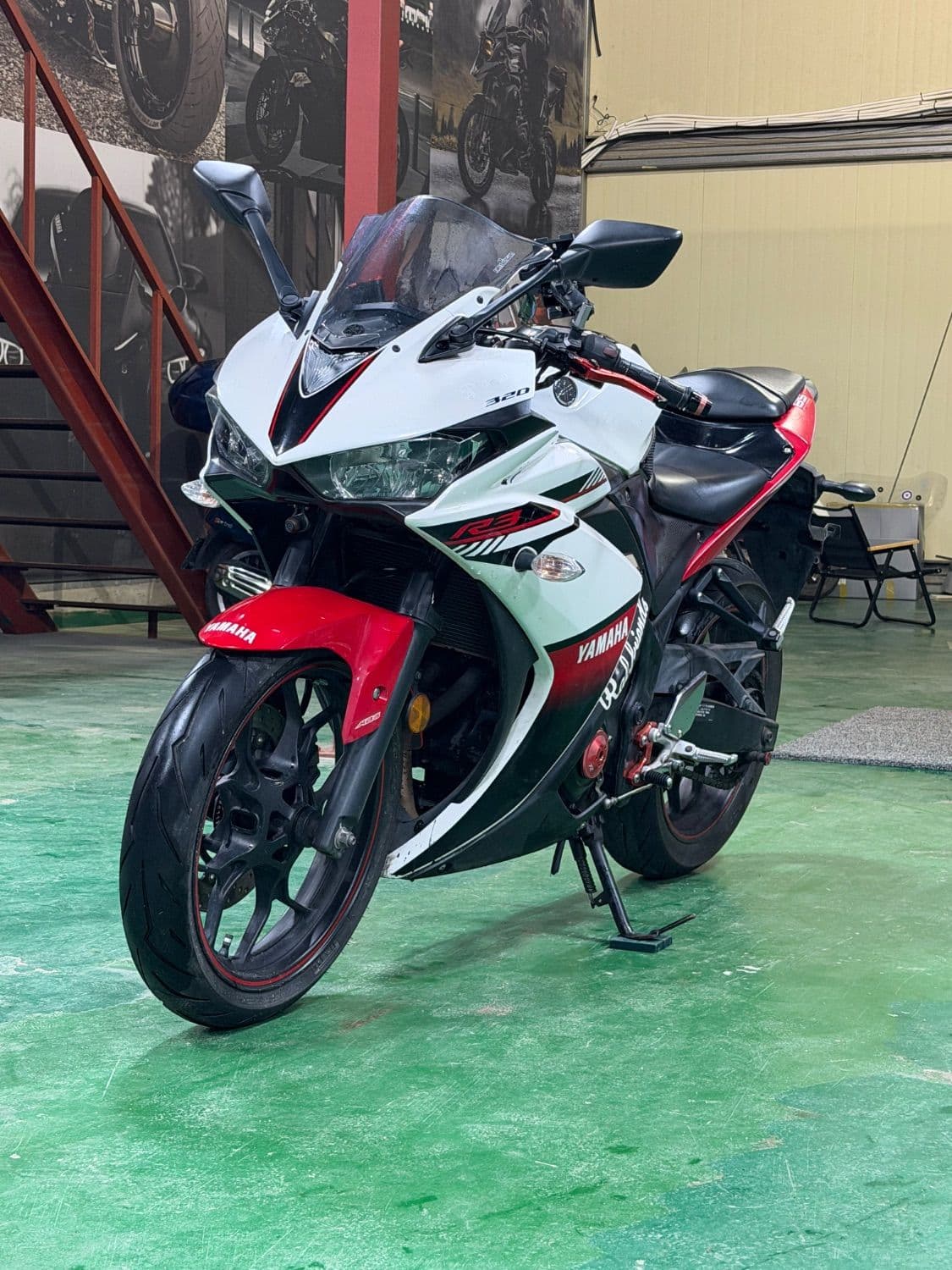야마하 YZF R3 2