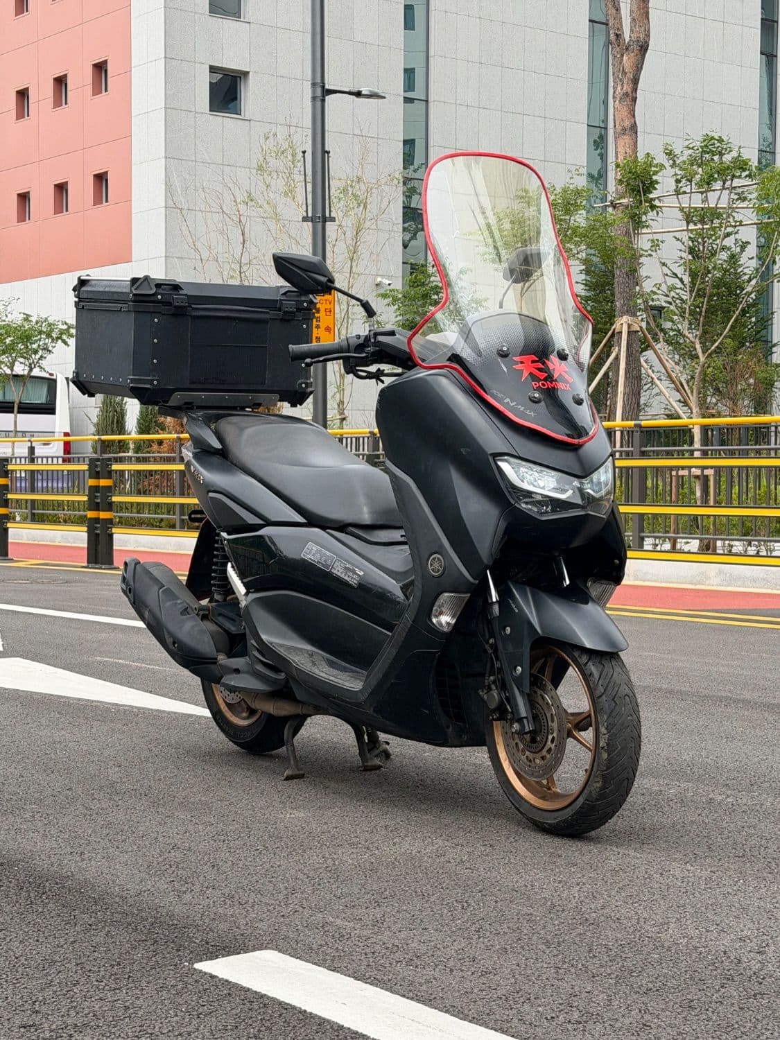 야마하 NMAX 125 1